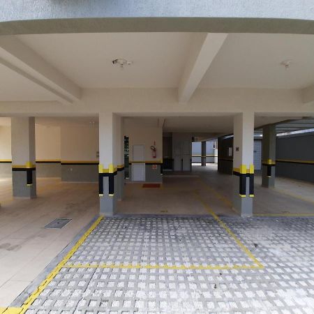Apartamento 3 Quartos 8 Pessoas A 50 Mts Da Praia De Bombas, A 100M Da Passarela Do Ribeiro Bombinhas Extérieur photo